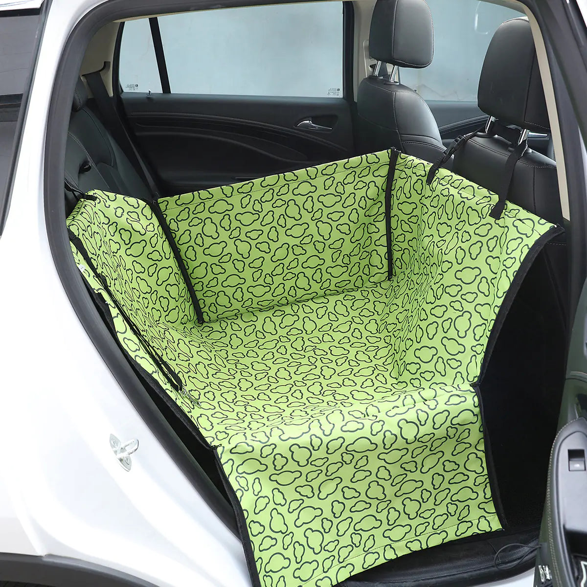 Single-Seater Pet Mat for Outdoor Use
